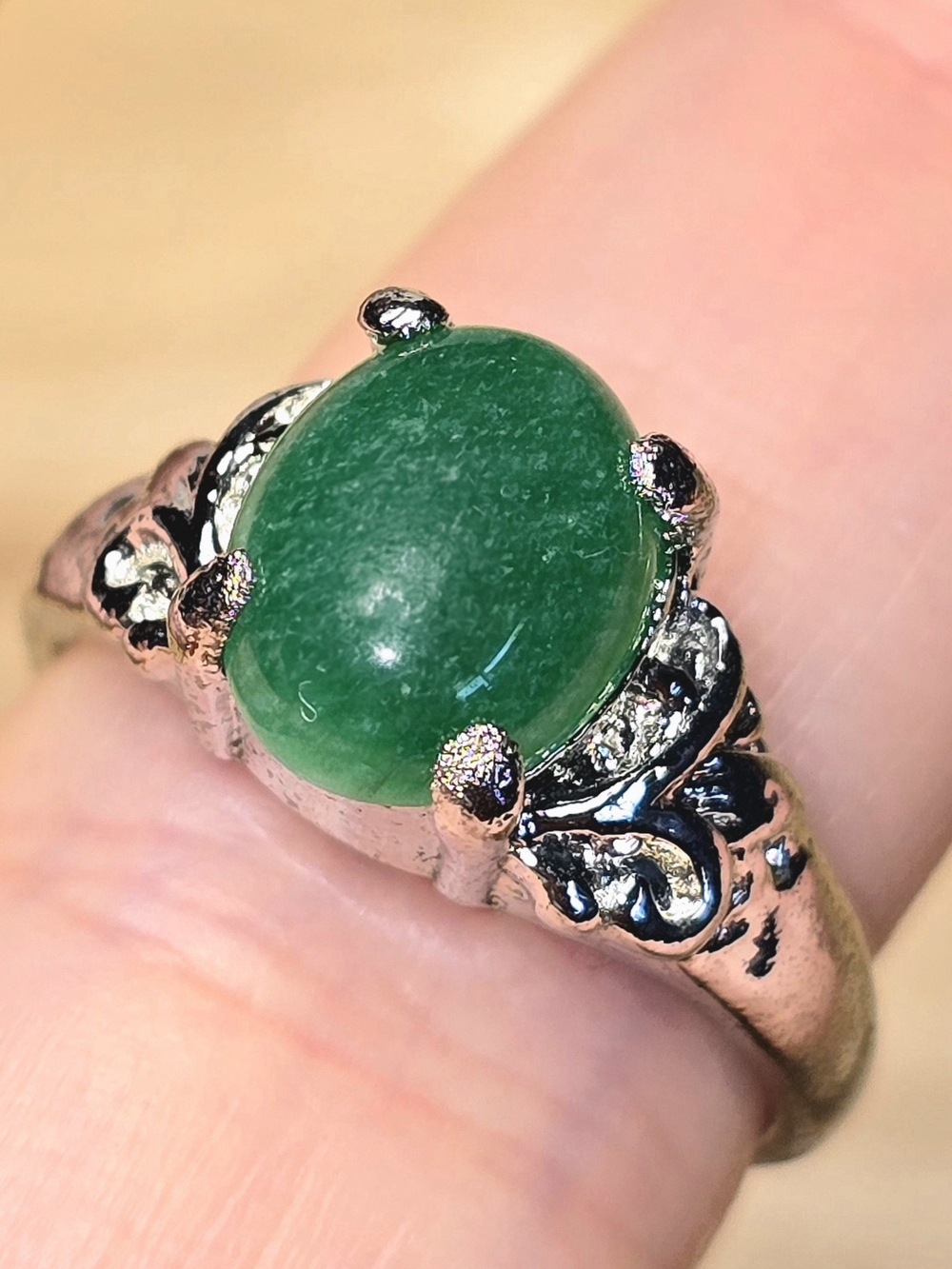 Green Jade Gemstone Silver-Tone Ring Size 7